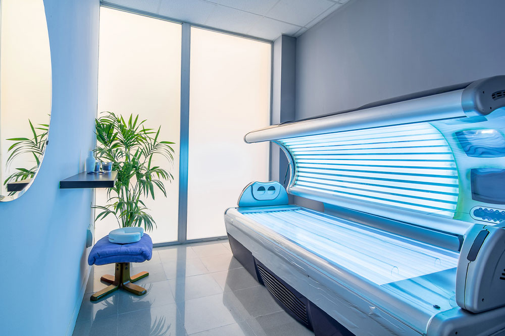 A brief guide to tanning beds and spray tanning