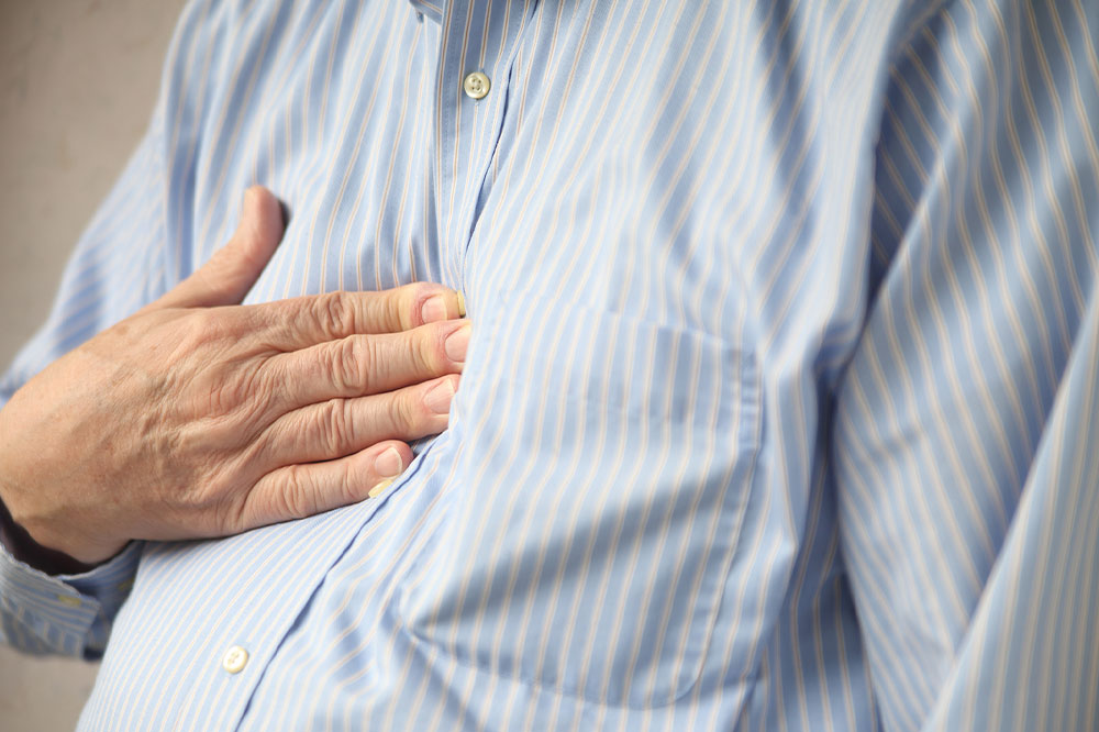 Hiatal hernia &#8211; Symptoms, causes, diagnosis, and more