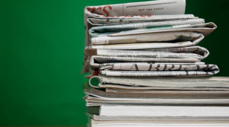 The roles and types of newspapers and magazines