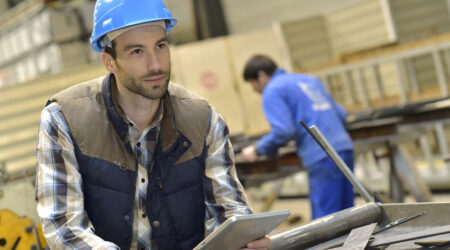 7 popular manufacturing jobs that pay well