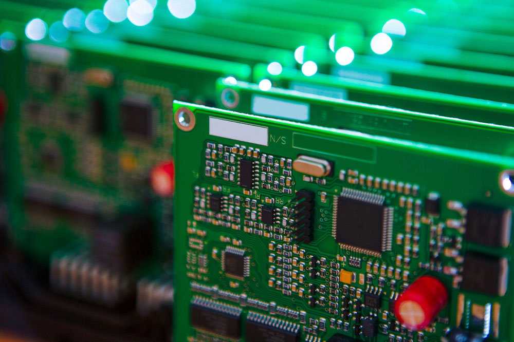 Printed circuit boards &#8211; Types, components, and manufacturers