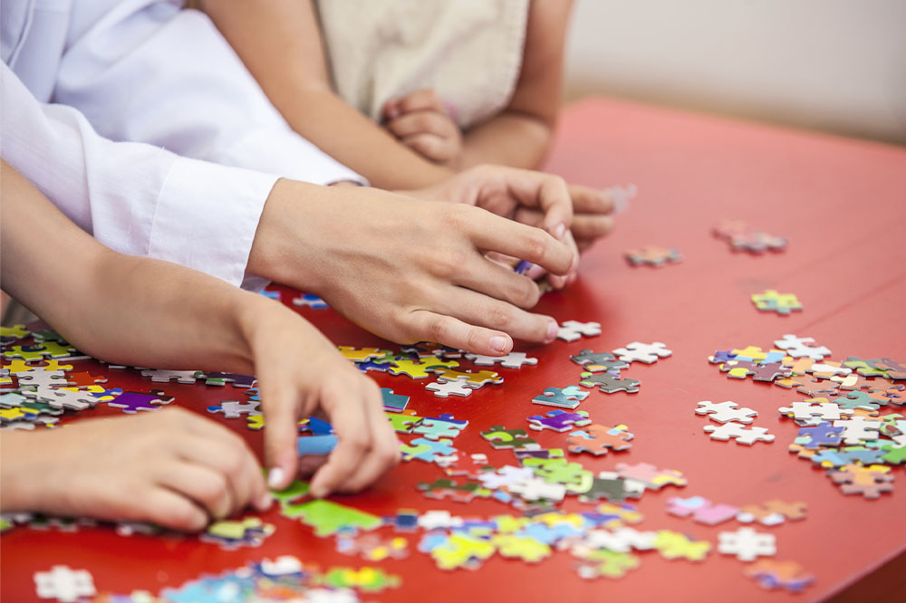 The benefits of puzzles for kids and adults